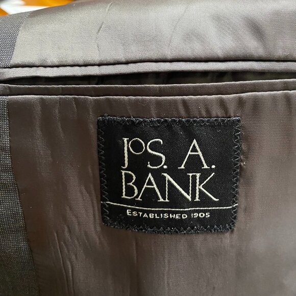42 Reg JoS A Bank Suit Jacket - Picture 4 of 7